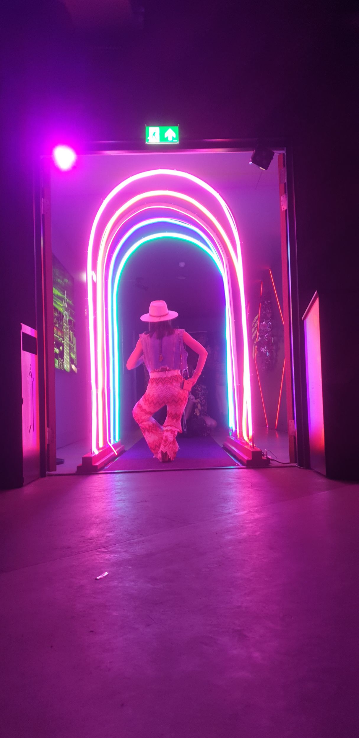 Neon tunnel