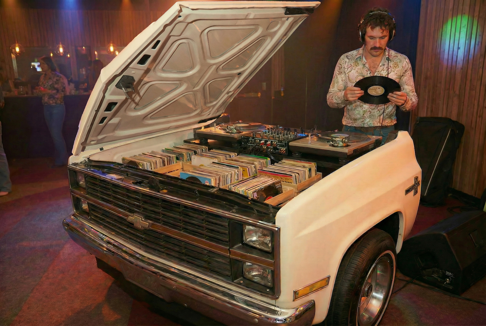 DJ booth 'In the Hood' Vinyl Chevy